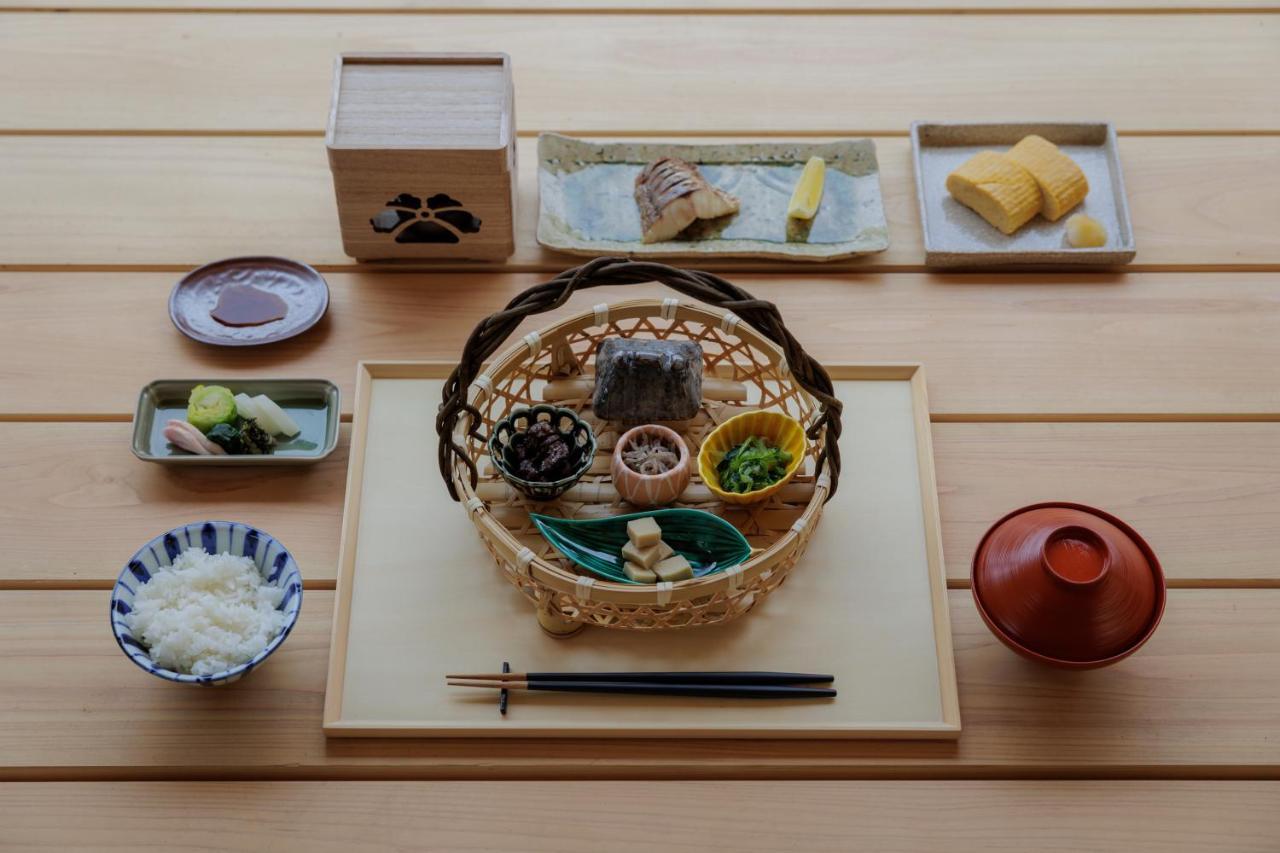 Naoshima Ryokan Roka Hotel Exterior photo